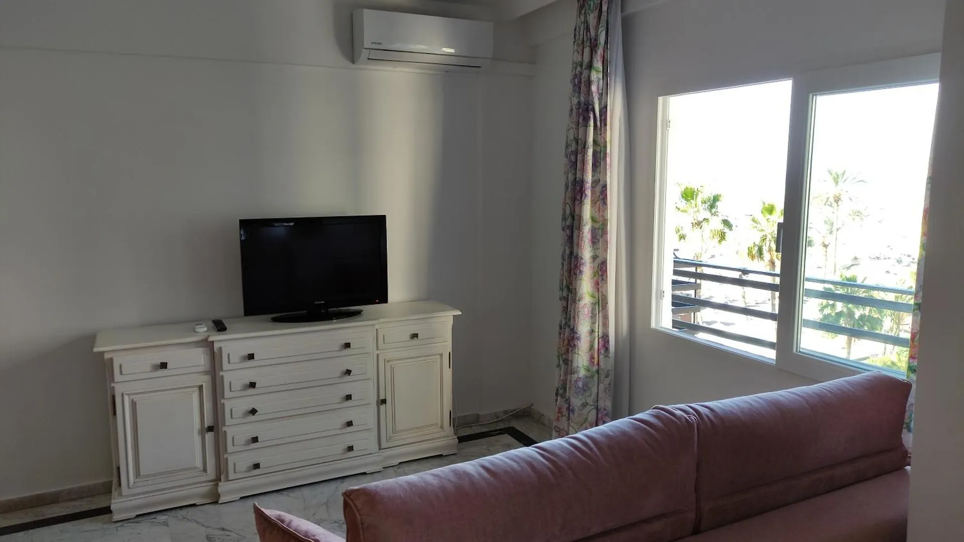 Apartment In Marbella First Line Beach Apto 4-3