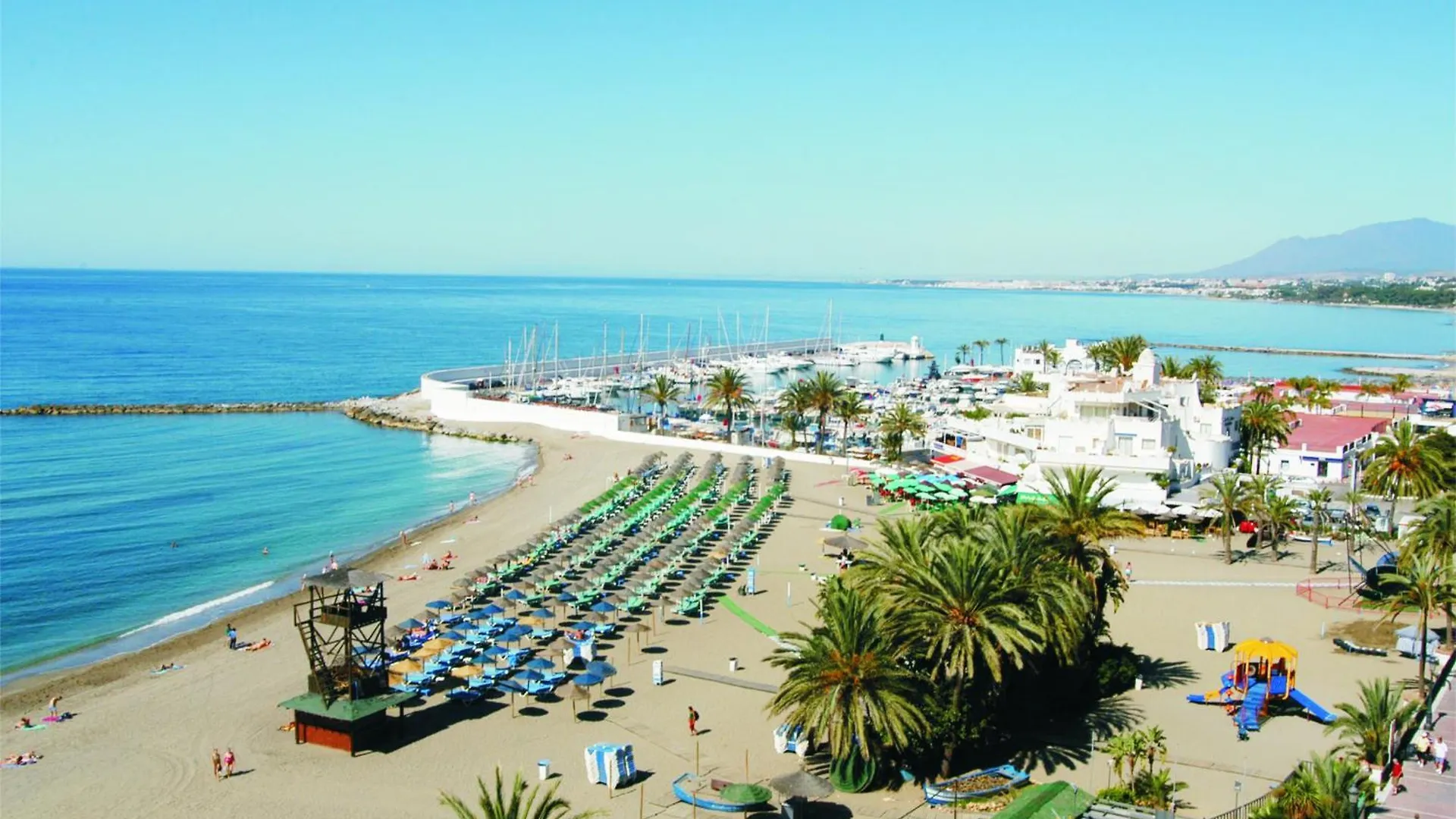 Apartment In Marbella First Line Beach Apto 4-3 0*,